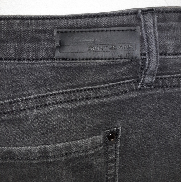 DKNY Jeans - Picture 4 of 4